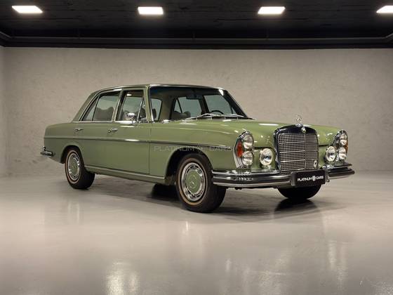 MERCEDES-BENZ 280 SE 3.5 V8 GASOLINA 4P AUTOMÁTICO